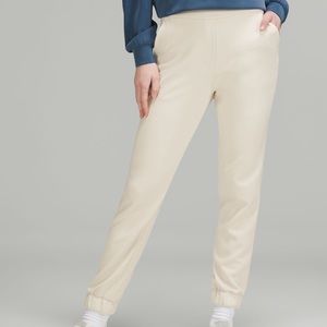 Soft stream relaxed High Rise pants